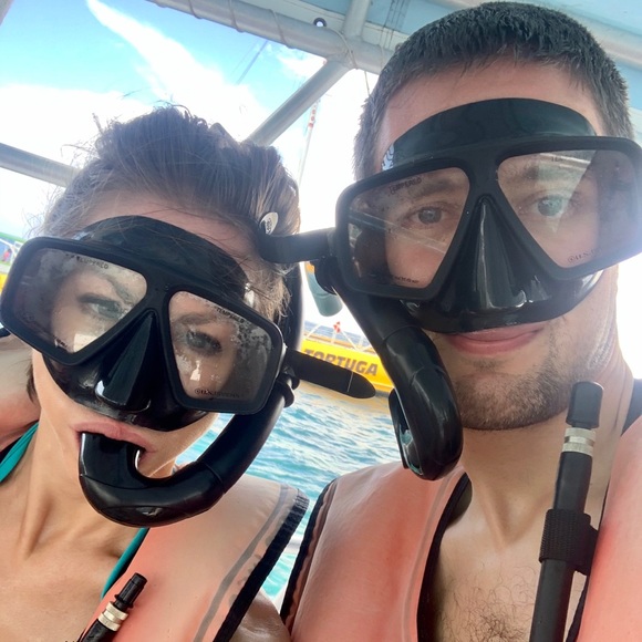 Meet your Posher, Lauren - Picture 4 of 8